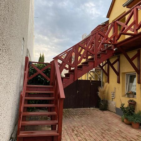 Takacs Vendeghaz Apartment Sopron Exterior photo