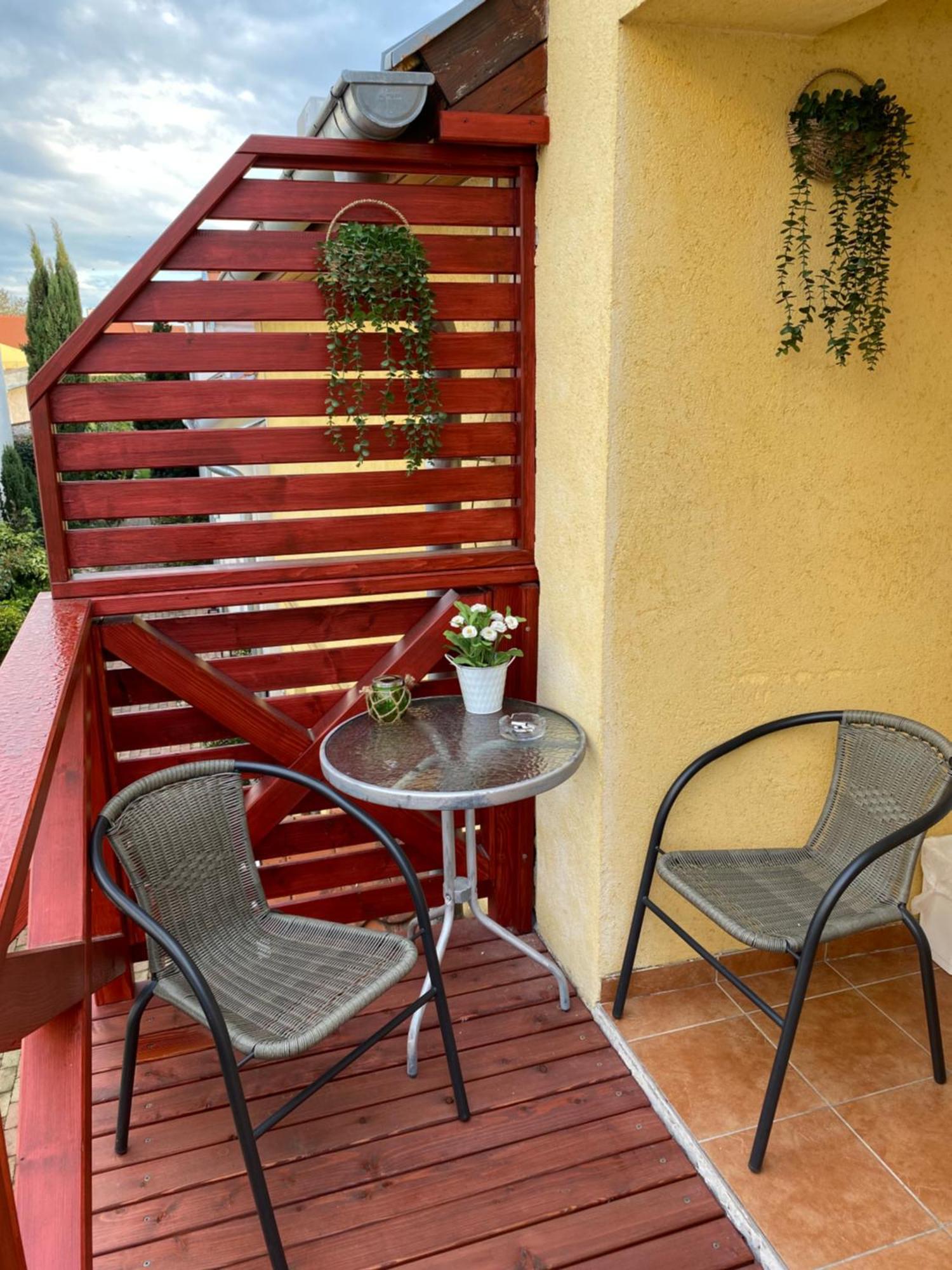 Takacs Vendeghaz Apartment Sopron Exterior photo